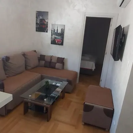 Apartment Boki *